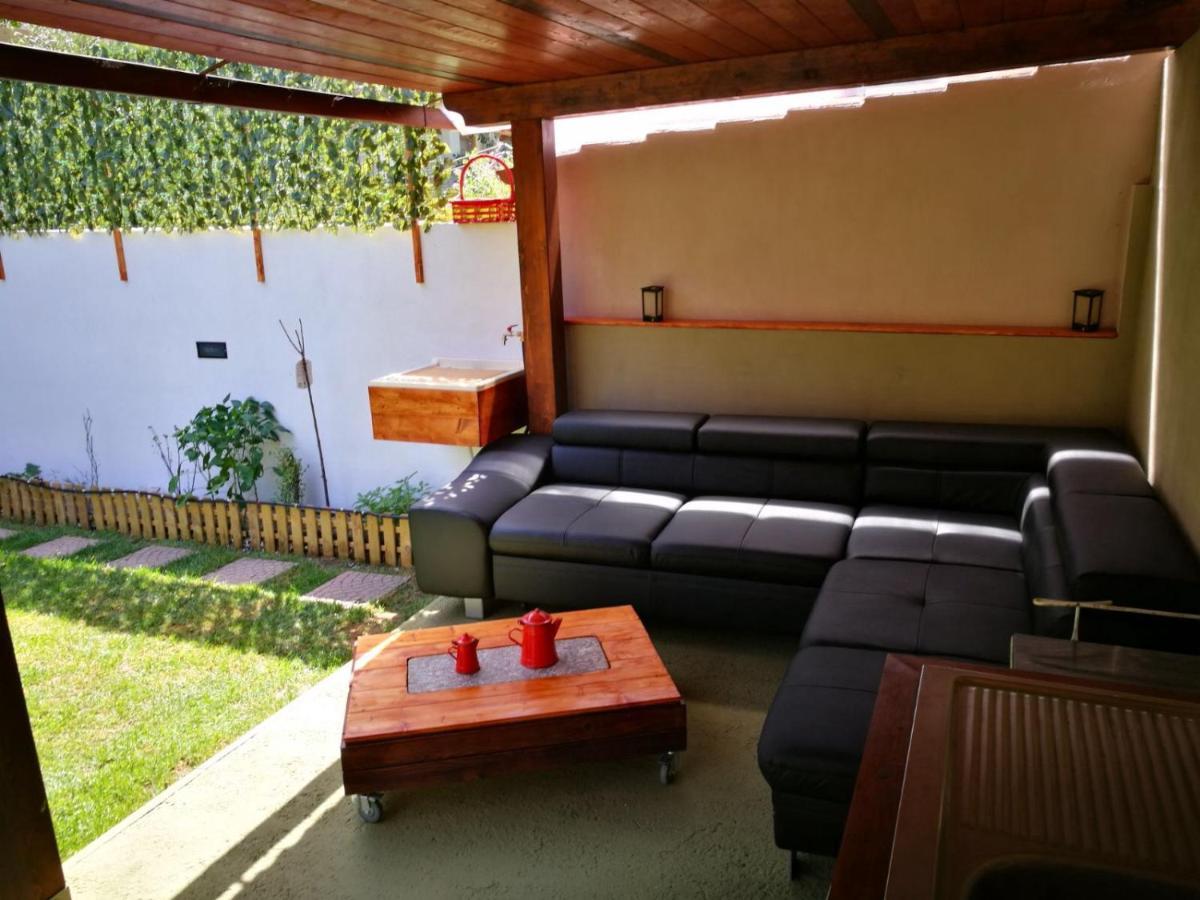 B&B Filomena Santa Giusta Kültér fotó