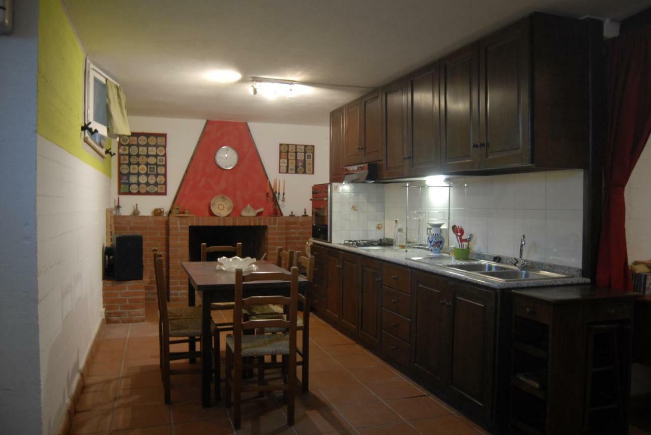 B&B Filomena Santa Giusta Kültér fotó