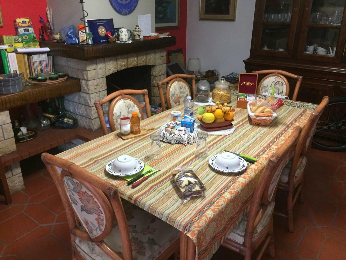 B&B Filomena Santa Giusta Kültér fotó