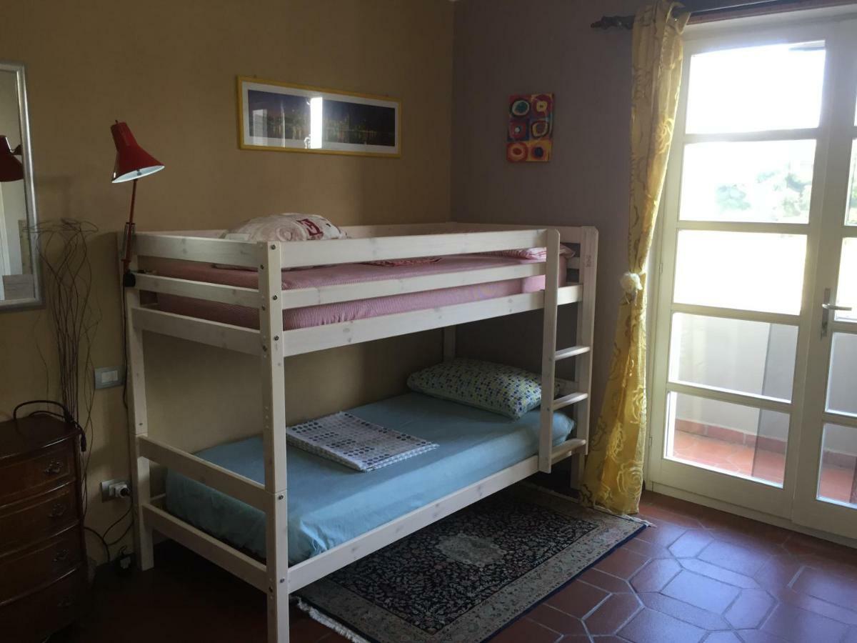 B&B Filomena Santa Giusta Kültér fotó