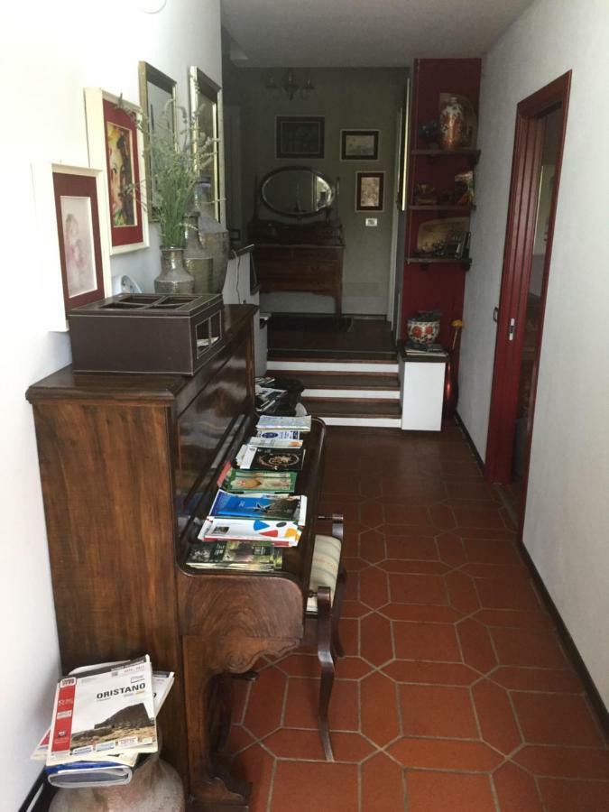 B&B Filomena Santa Giusta Kültér fotó